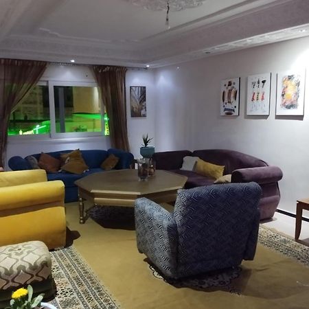 Chez Ali Apartment เกนิตรา ภายนอก รูปภาพ