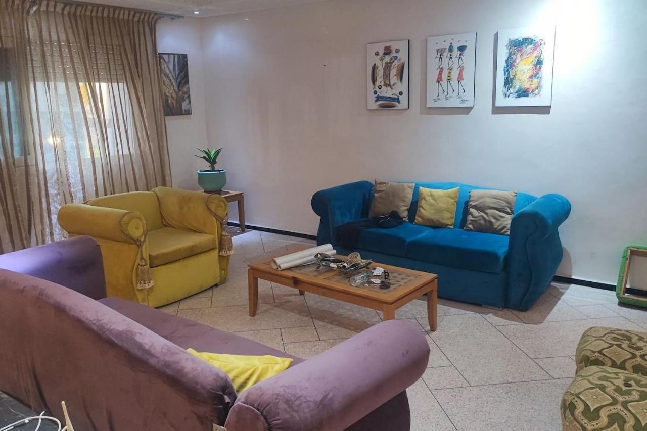 Chez Ali Apartment เกนิตรา ภายนอก รูปภาพ