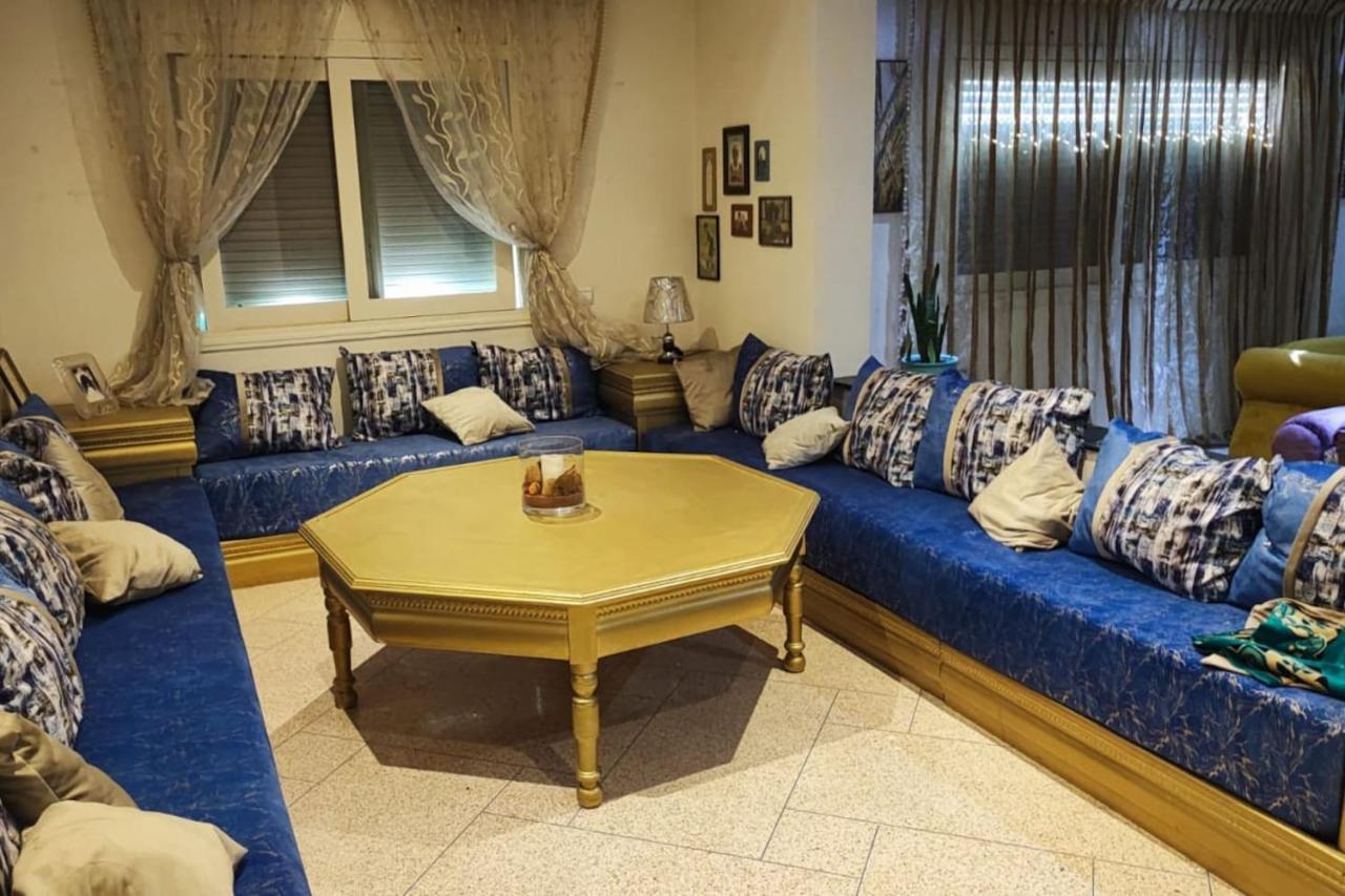 Chez Ali Apartment เกนิตรา ภายนอก รูปภาพ