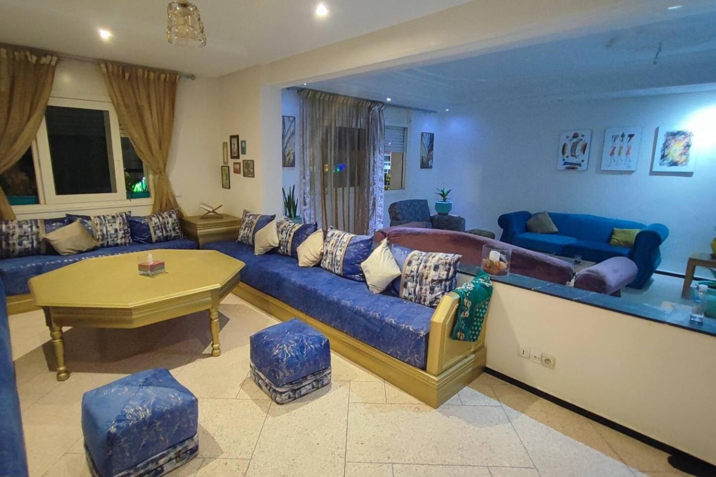 Chez Ali Apartment เกนิตรา ภายนอก รูปภาพ