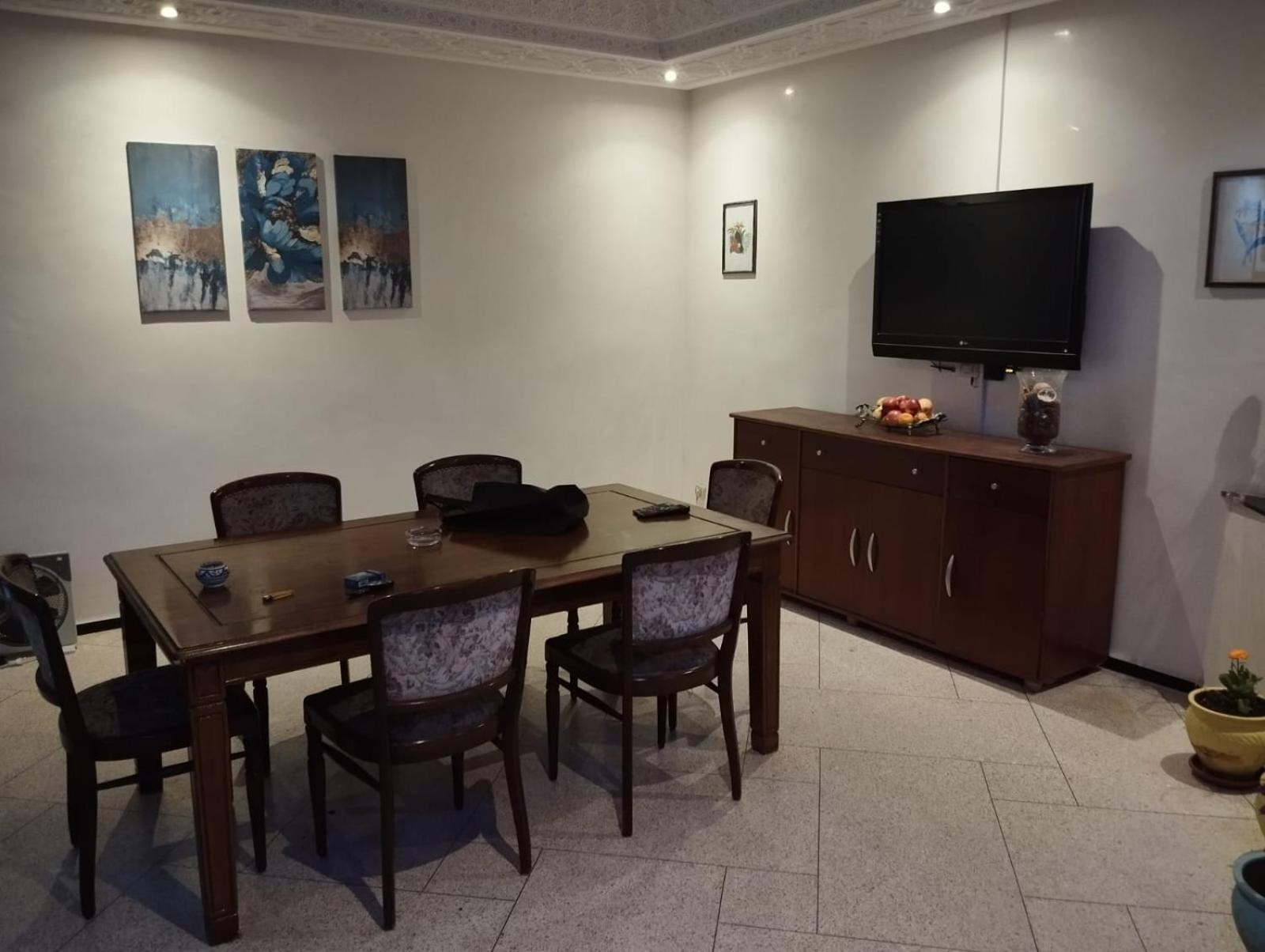 Chez Ali Apartment เกนิตรา ภายนอก รูปภาพ