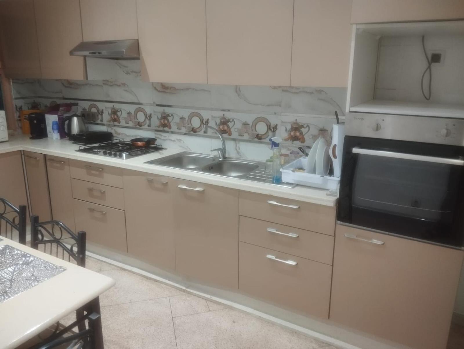 Chez Ali Apartment เกนิตรา ภายนอก รูปภาพ